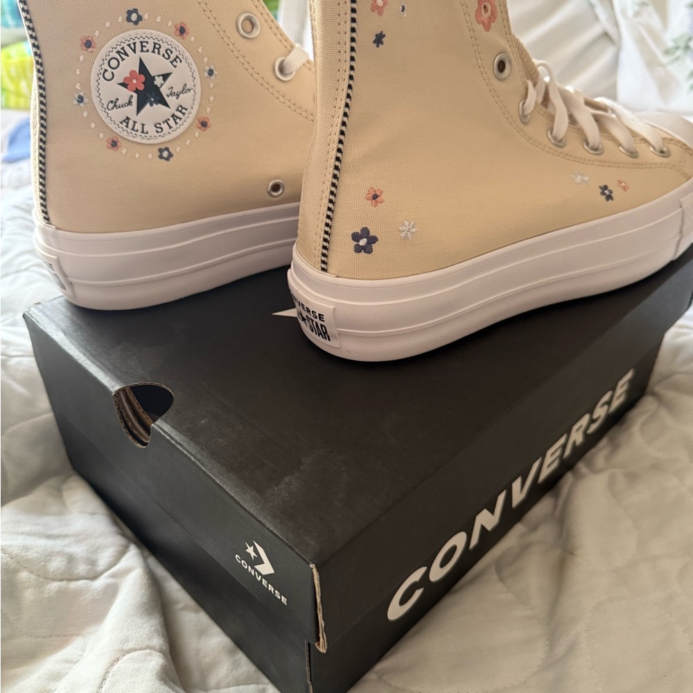 Converse(Platform) - Picture 3 of 6